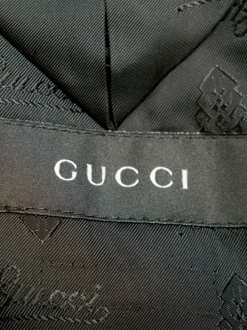 Gucci Men's Gray Striped 100% Wool Two Button Blazer US 48R IT 58R
